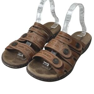 Clarks Collection Slide Sandals Womens 8.5 Brown Triple Strap Medallion Comfort